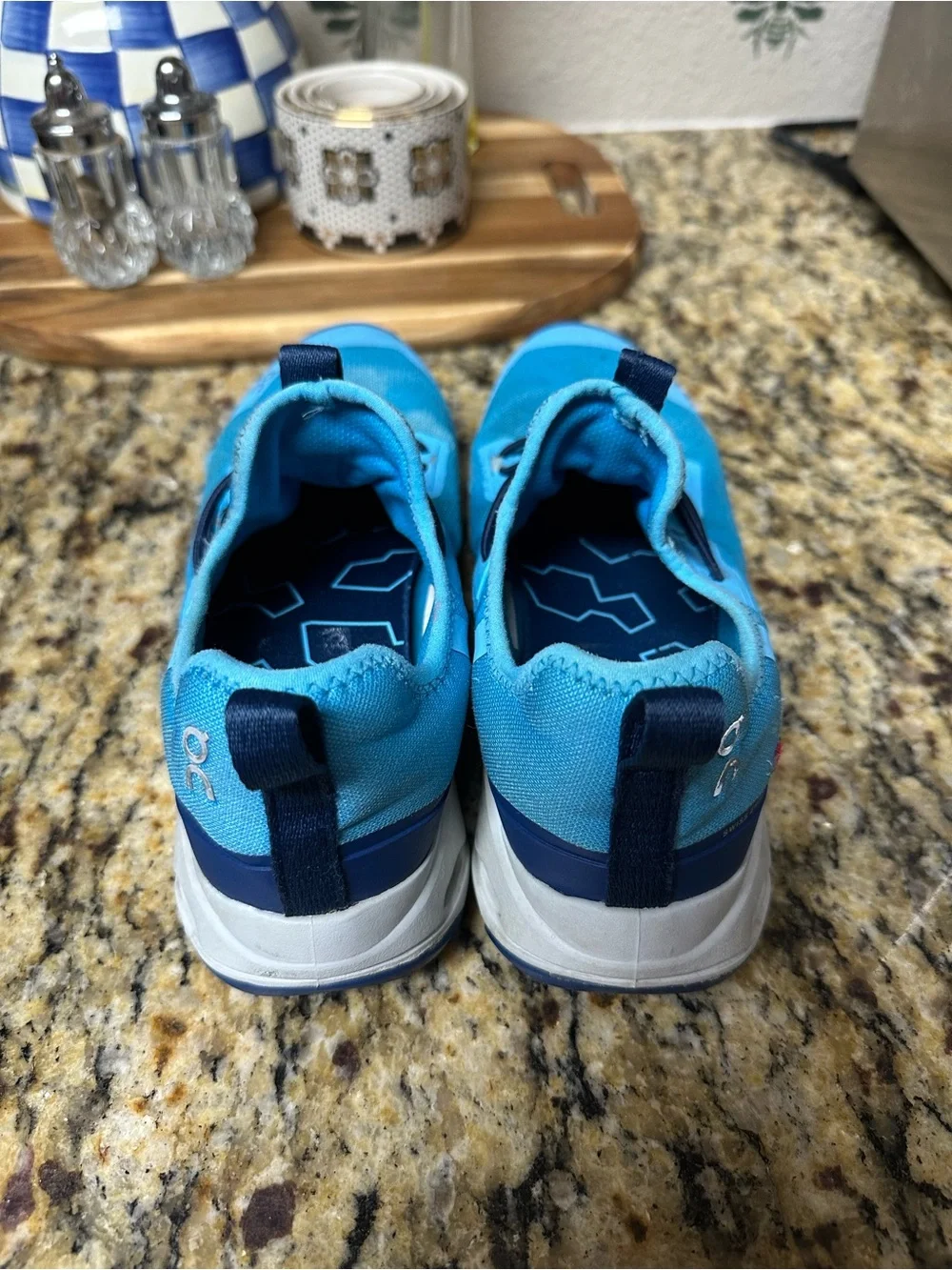 On cloud Running Kids Blue Lightweight Running Shoes